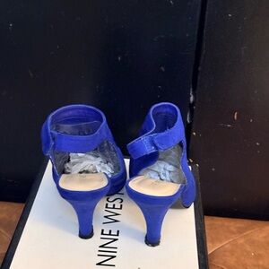 Nine West Vibrant Blue Heels